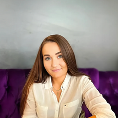 ENGin Volunteer Support Specialist Yana Voloshyna
